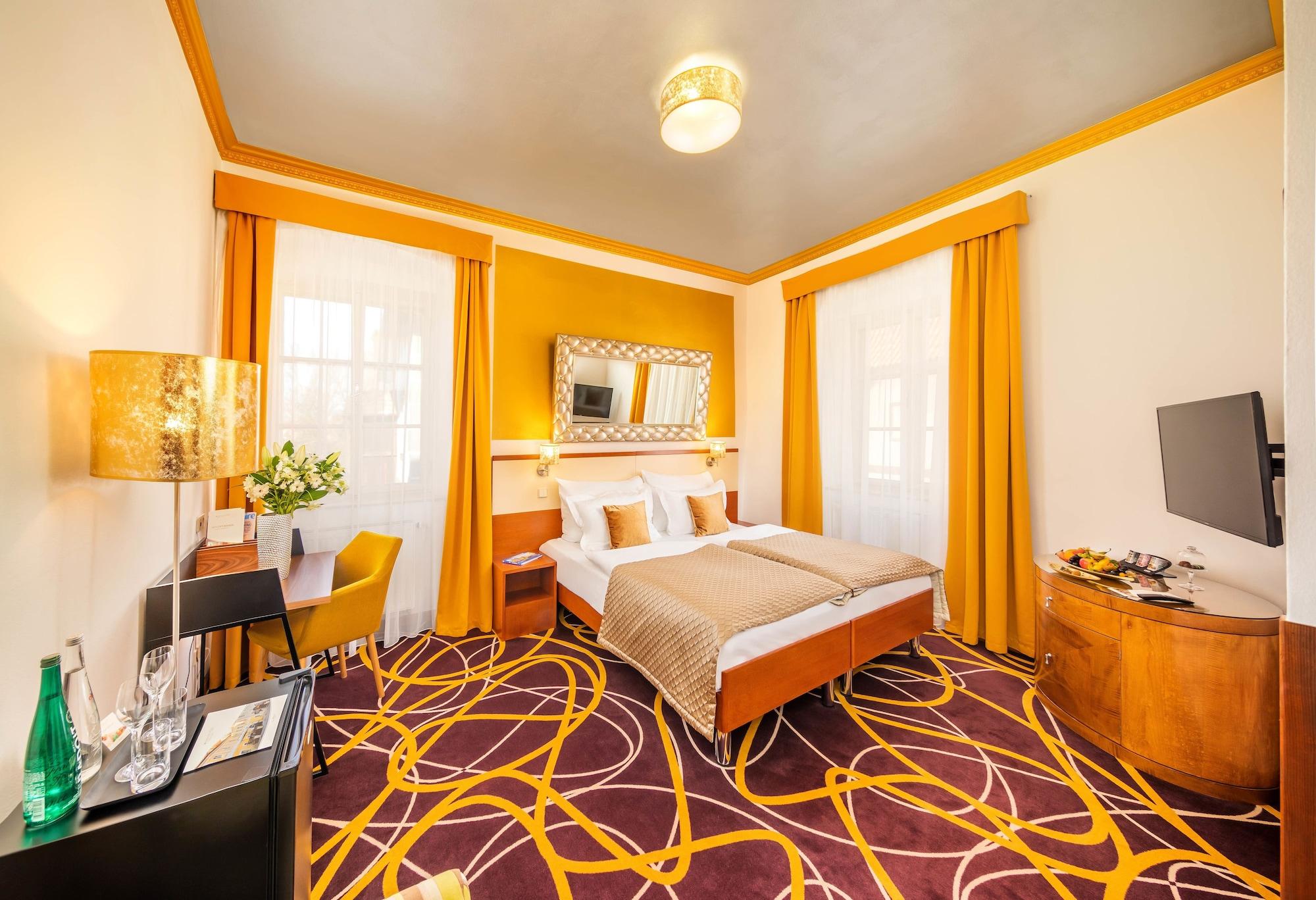 Bellevue Hotel Cesky Krumlov Ngoại thất bức ảnh