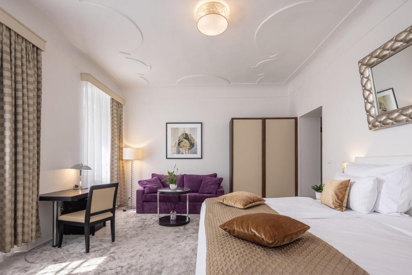 Bellevue Hotel Cesky Krumlov Ngoại thất bức ảnh