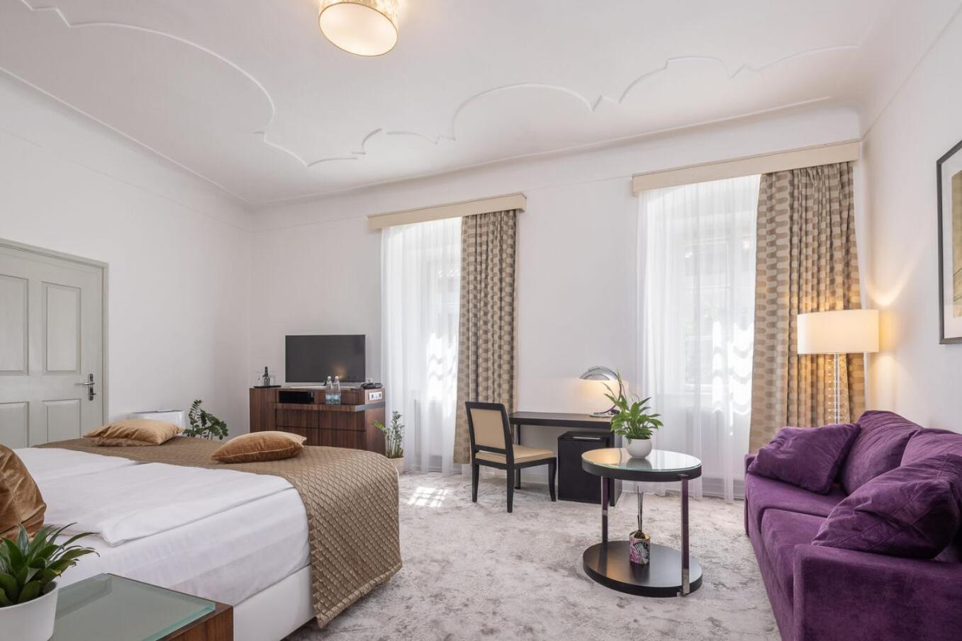 Bellevue Hotel Cesky Krumlov Ngoại thất bức ảnh