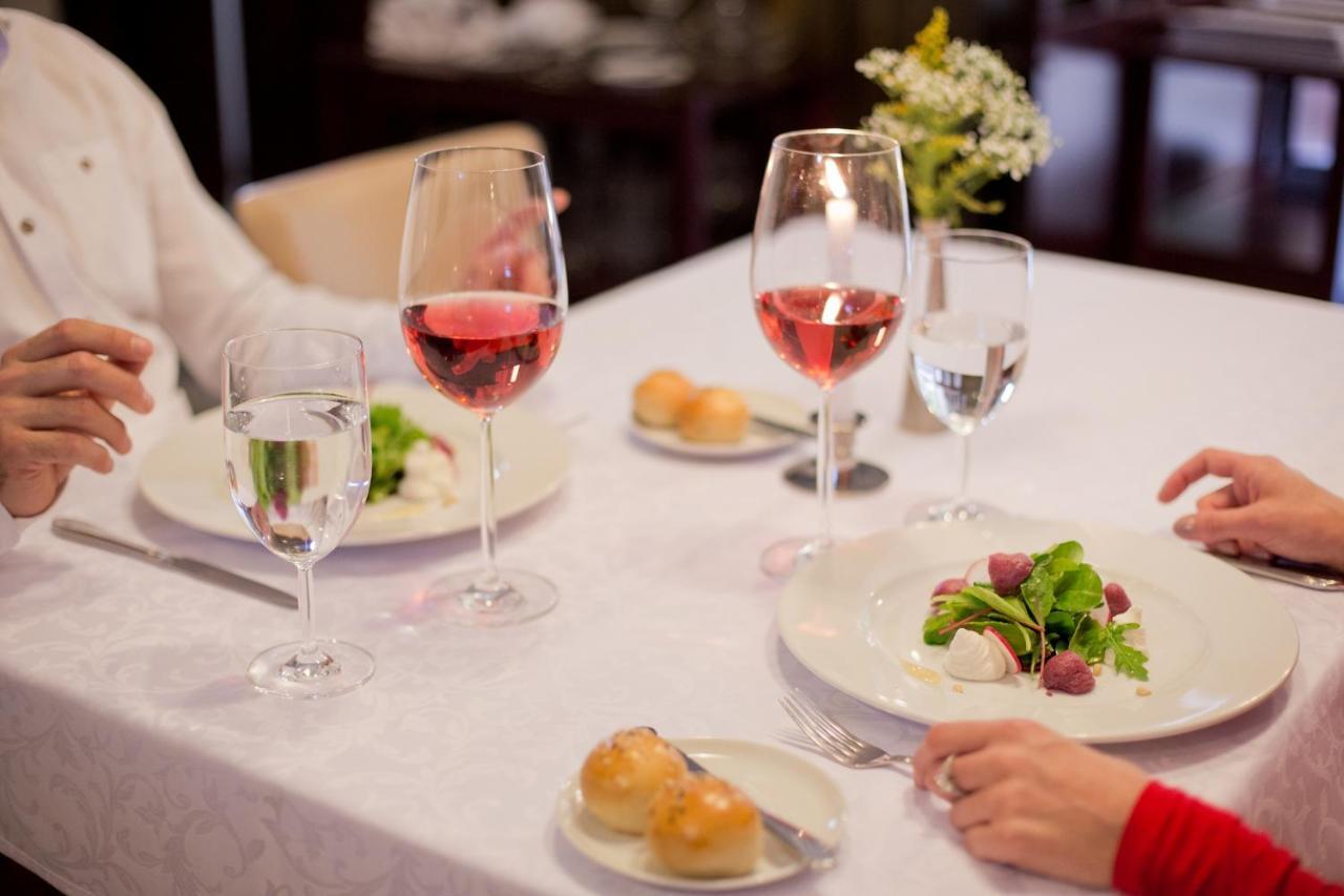 Bellevue Hotel Cesky Krumlov Ngoại thất bức ảnh